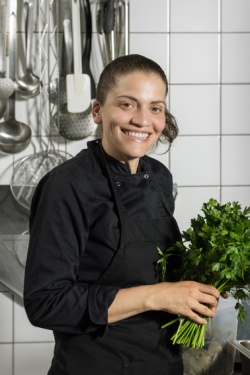 Portrait: Aris Guzman